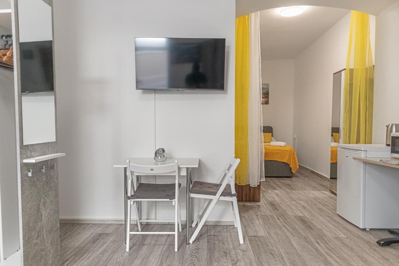 3 Standard Rooms Near Hauptbahnhof Вена Экстерьер фото
